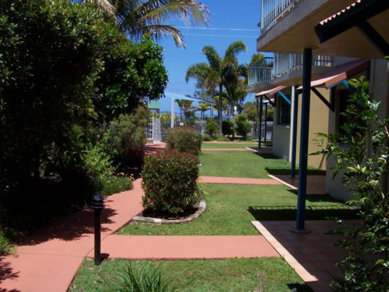 Aparthotel Dolphin Waters Tin Can Bay Exteriér fotografie